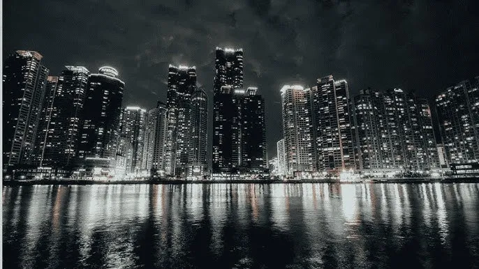 aqdlt. - 城市之光：霓虹背后的人间烟火